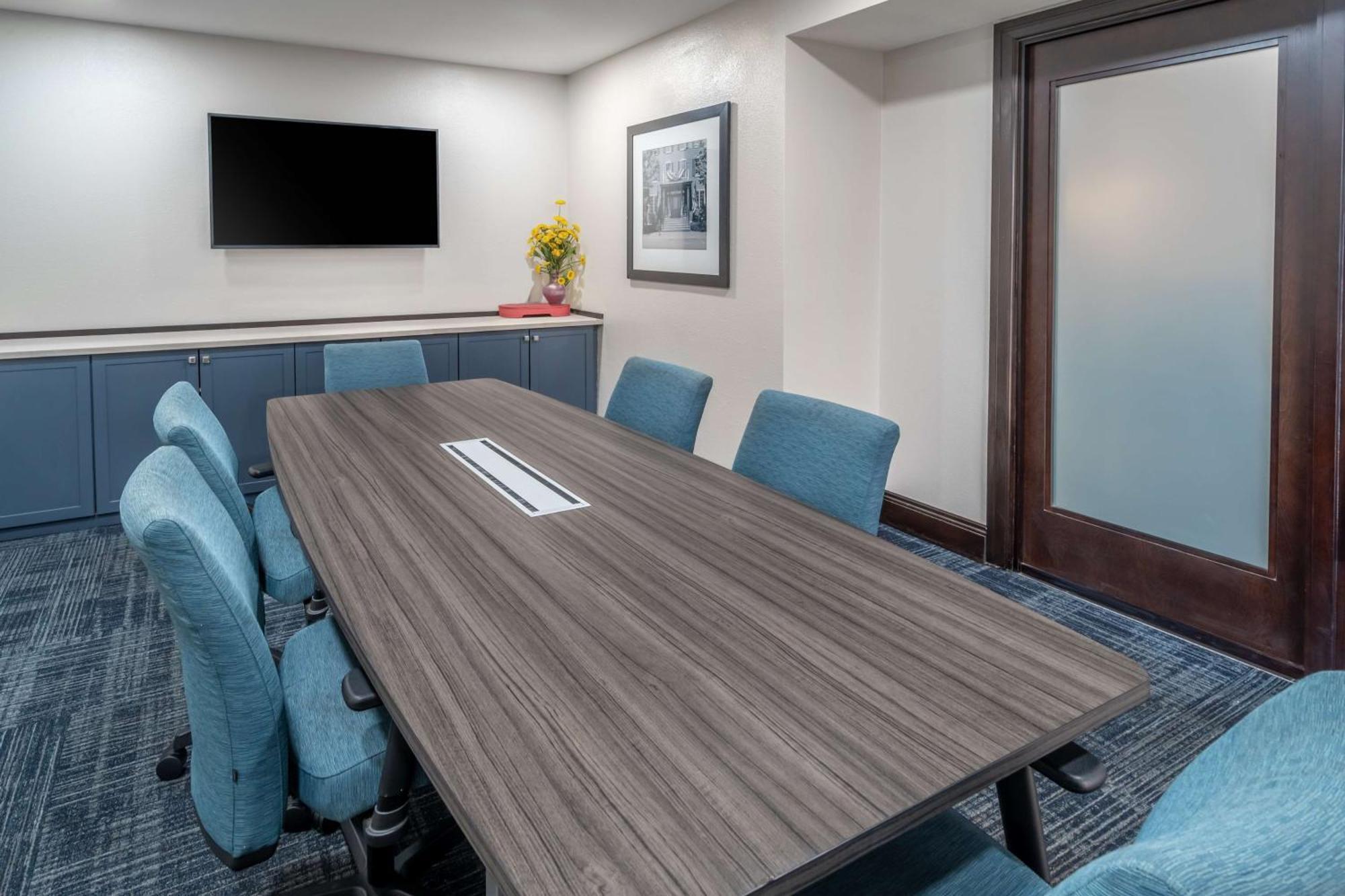 Hampton Inn & Suites Nashville-Vanderbilt-Elliston Place Bagian luar foto