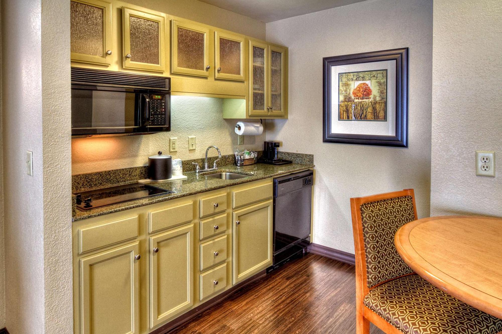 Hampton Inn & Suites Nashville-Vanderbilt-Elliston Place Bagian luar foto